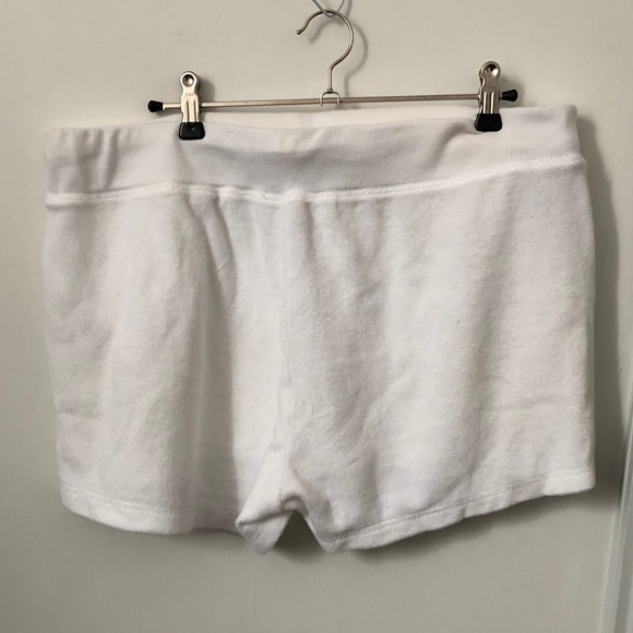 Michael Kors White Terry Cloth Shorts 3" - Picture 3 of 6